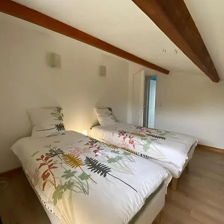 Maison Familiale Spacieuse A Avec Jardin